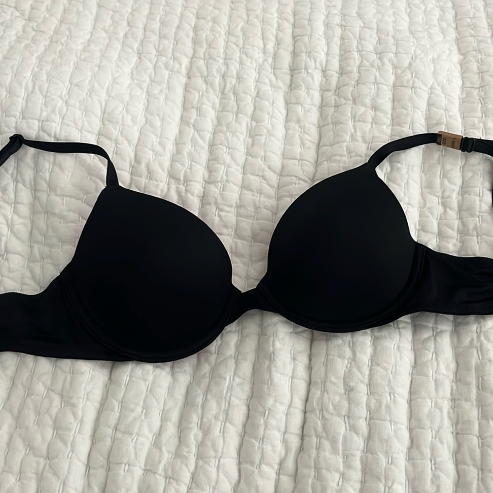 Victoria secret pink t shirt bra